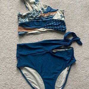 Nani swim bikini, one bottom with two top options